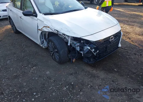 2024 Nissan Altima Sv Fwd z USA, uszkodzony, nr VIN 1N4BL4DV1RN315618